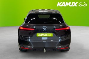 BMW iX bild 5