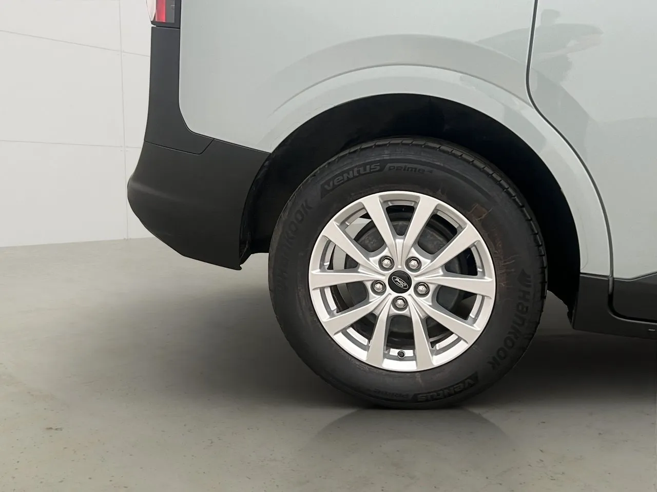 Vehicle image 31