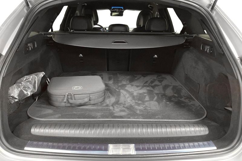 Mercedes E300 bild 11