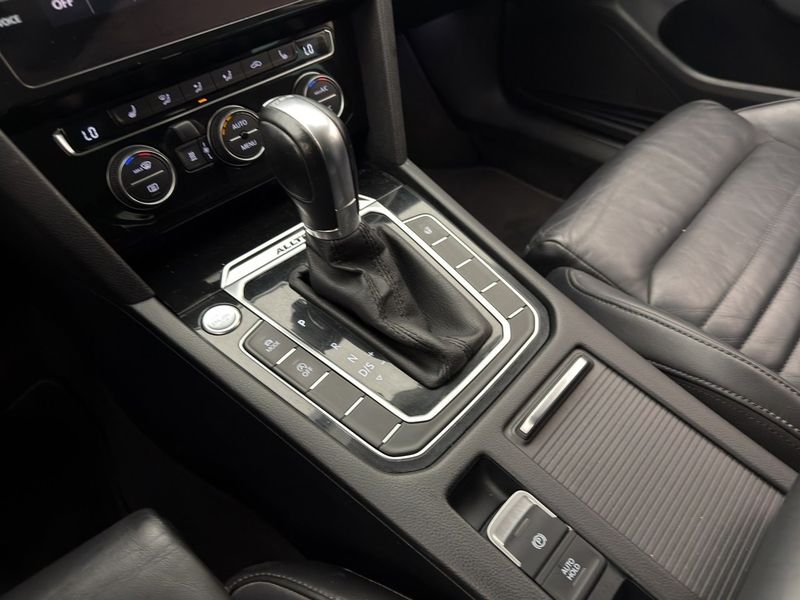 Volkswagen Passat bild 21