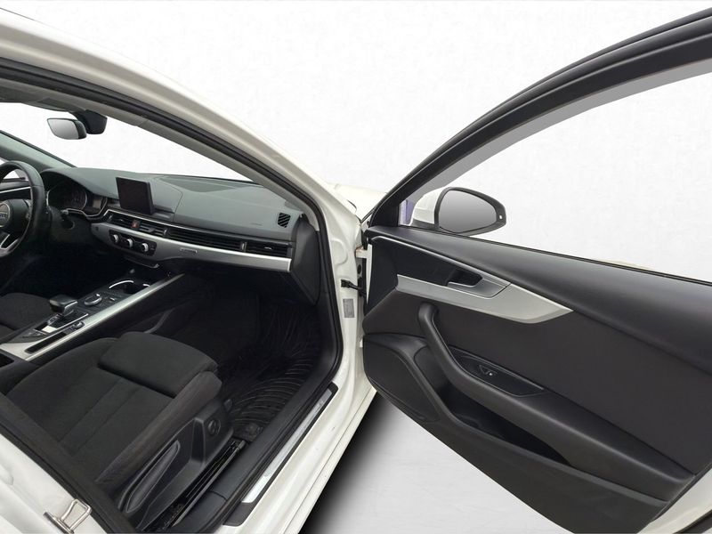 Audi A4 bild 24