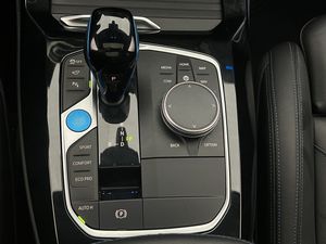 BMW iX3 bild 37