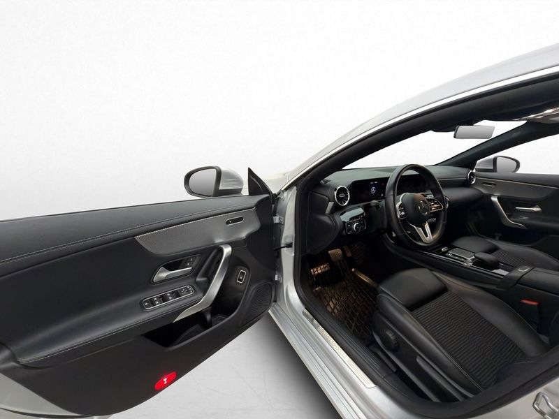 Mercedes CLA200 bild 10