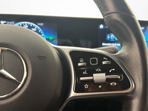 Mercedes CLA200 bild 15