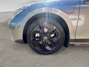 Volkswagen Passat bild 4