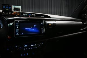 Toyota Hilux bild 23