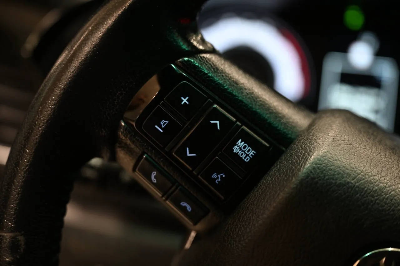 Vehicle image 21