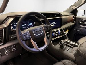 GMC Sierra bild 8