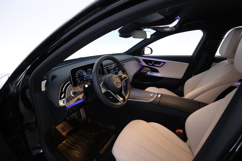 Mercedes E300 bild 17