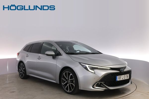 Toyota Corolla Touring Hybrid Executive JBL NAVI Skinn V-hjul MOMS - 2023