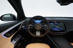 Mercedes E300 bild 10