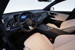 Mercedes E300 bild 11