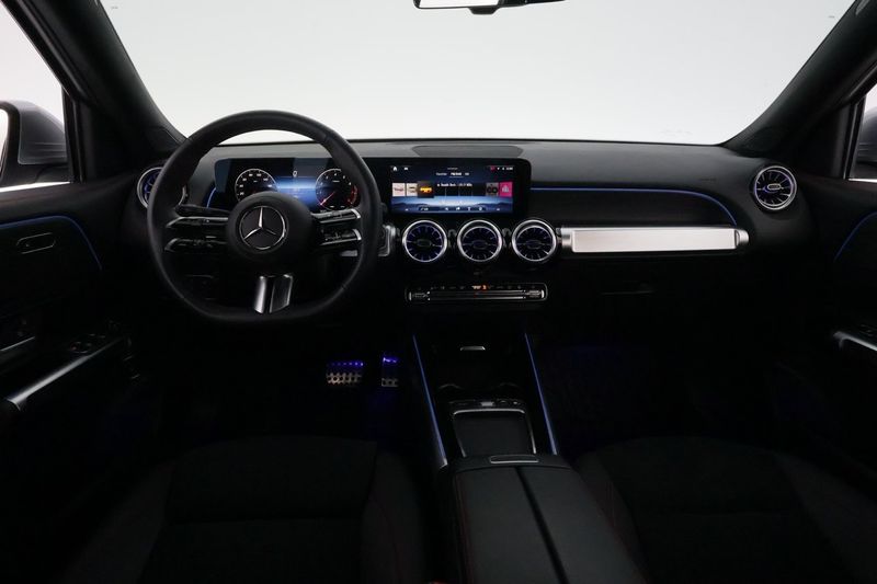 Mercedes GLB200 bild 16