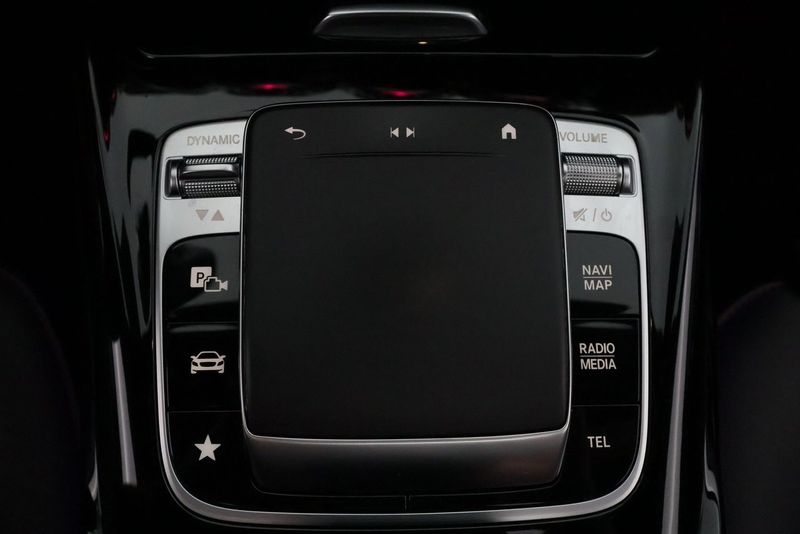 Mercedes CLA35 AMG bild 23