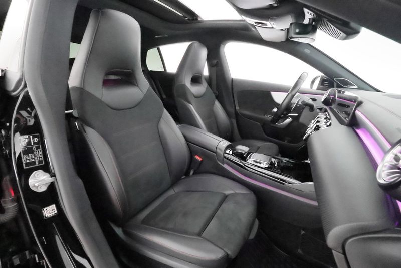 Mercedes CLA35 AMG bild 14
