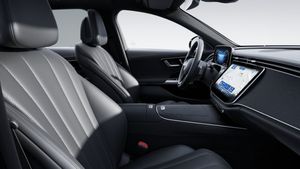 Mercedes E300 bild 11