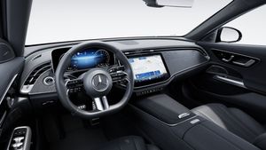Mercedes E300 bild 9