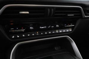 Mazda CX-80 bild 25