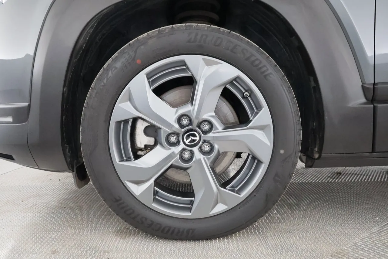 Vehicle image 21