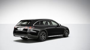 Mercedes E300 bild 3