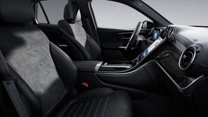 Mercedes GLC300 bild 11