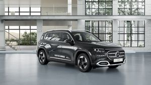 Mercedes GLB250+ bild 1