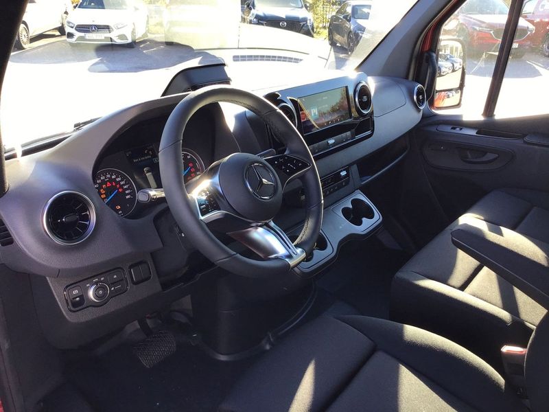 Mercedes e-Sprinter bild 4