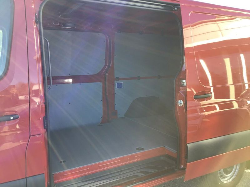 Mercedes e-Sprinter bild 9