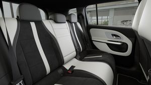 Mercedes GLB350 bild 13