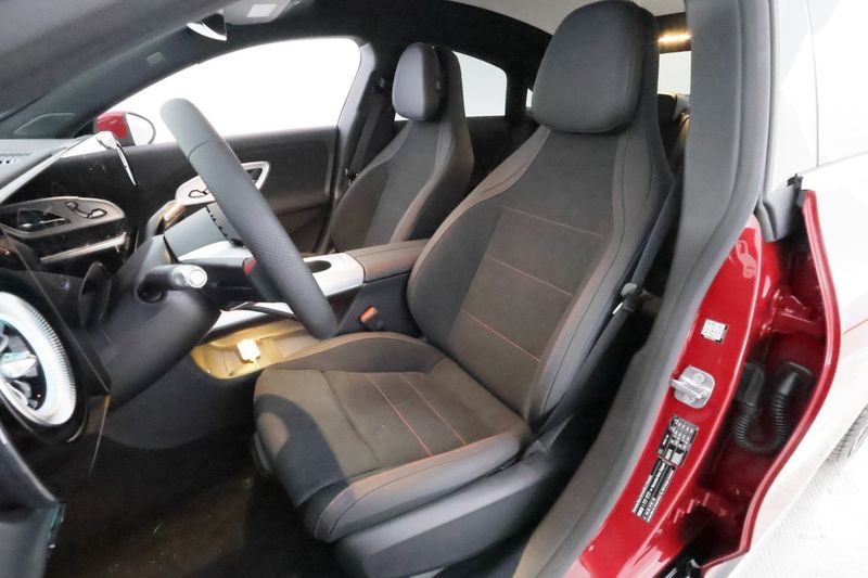 Mercedes CLA250 bild 12