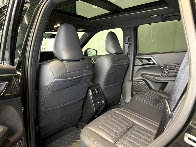 Mitsubishi Outlander bild 10