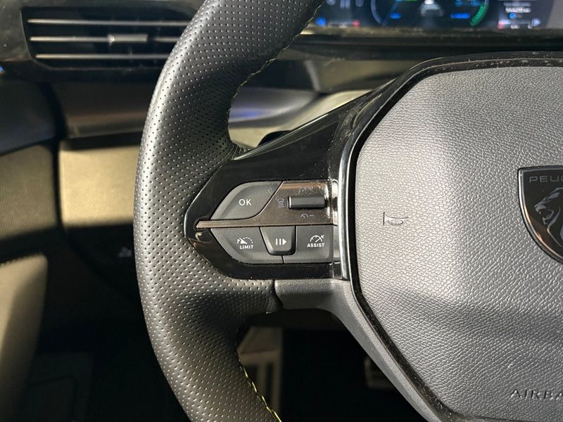 Peugeot 408 bild 20