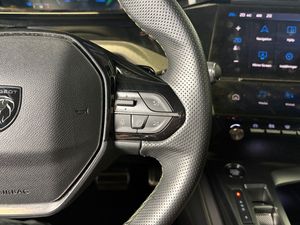 Peugeot 408 bild 21