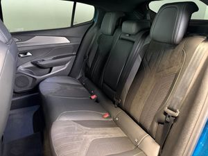 Peugeot 408 bild 9