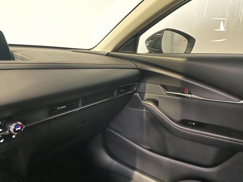 Mazda CX-30 bild 10