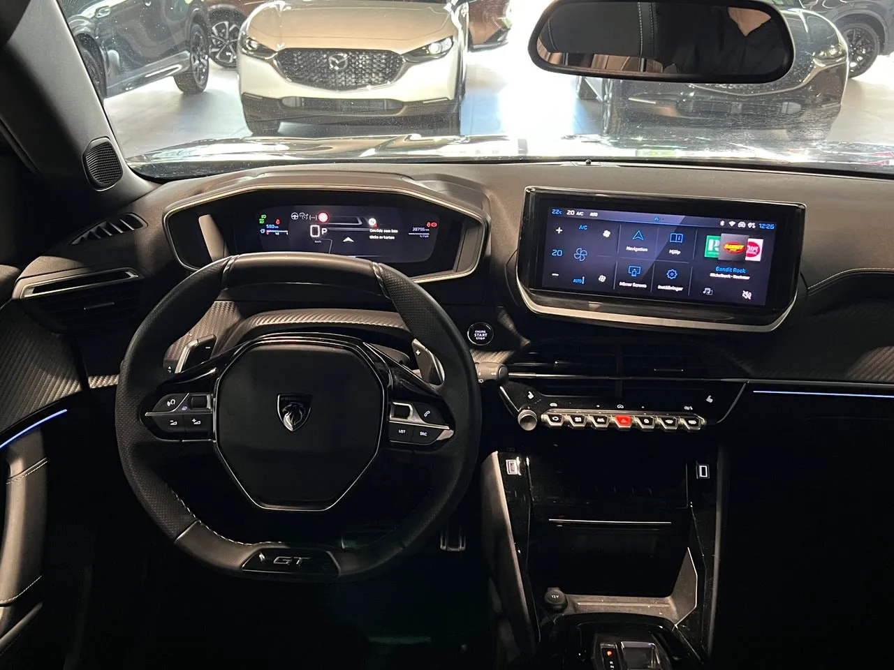 Vehicle image 12