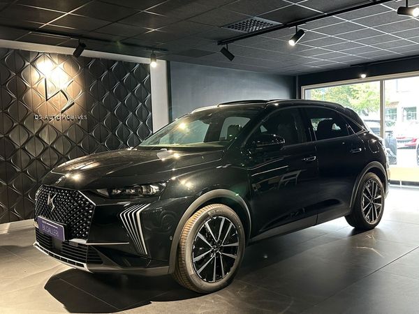 DS 7 Exclusive E-Tense 300hk 4x4, Panoramatak, dragkrok - 2025