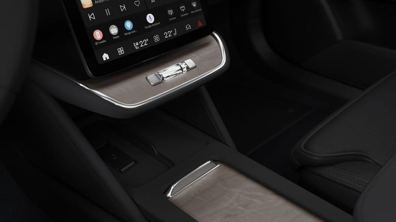 Volvo ES90 bild 18