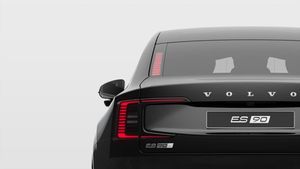 Volvo ES90 bild 13