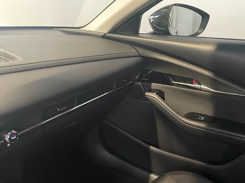 Mazda CX-30 bild 13