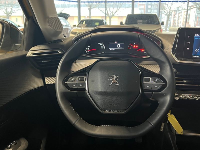 Peugeot 208 bild 11