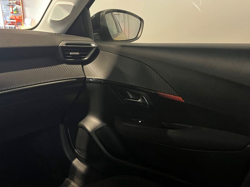 Peugeot 208 bild 14