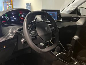 Peugeot 208 bild 7