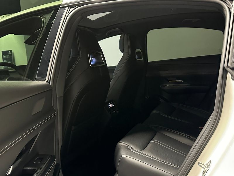 Mazda 6 bild 9