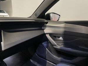 Peugeot 308 bild 9