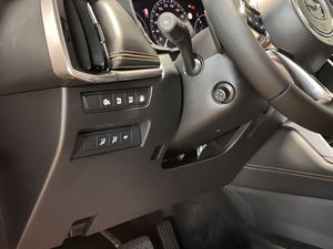 Mazda CX-80 bild 17
