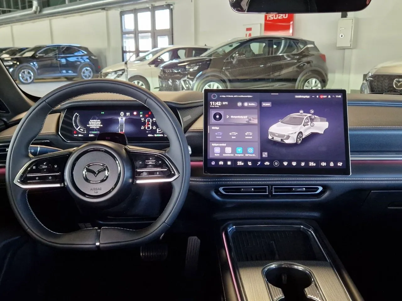 Vehicle image 20