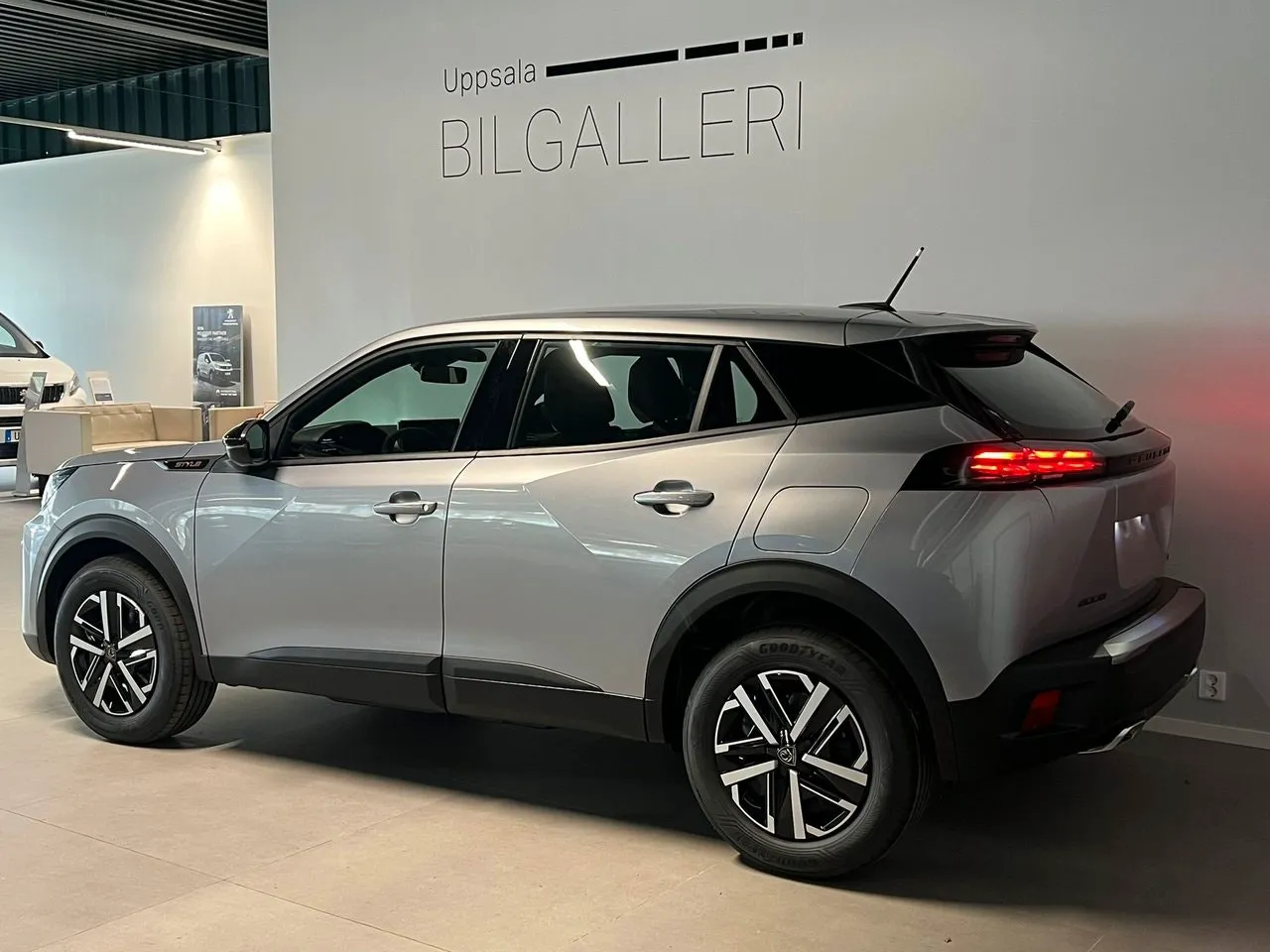 Vehicle image 2