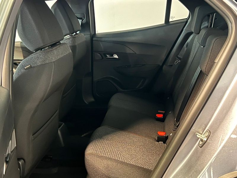 Peugeot 2008 bild 8