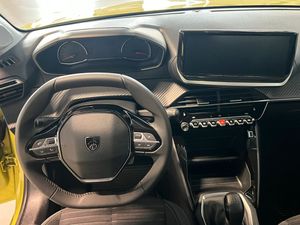 Peugeot 208 bild 11
